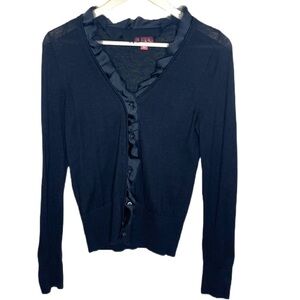 𝅺elle black ruffle button up cardigan